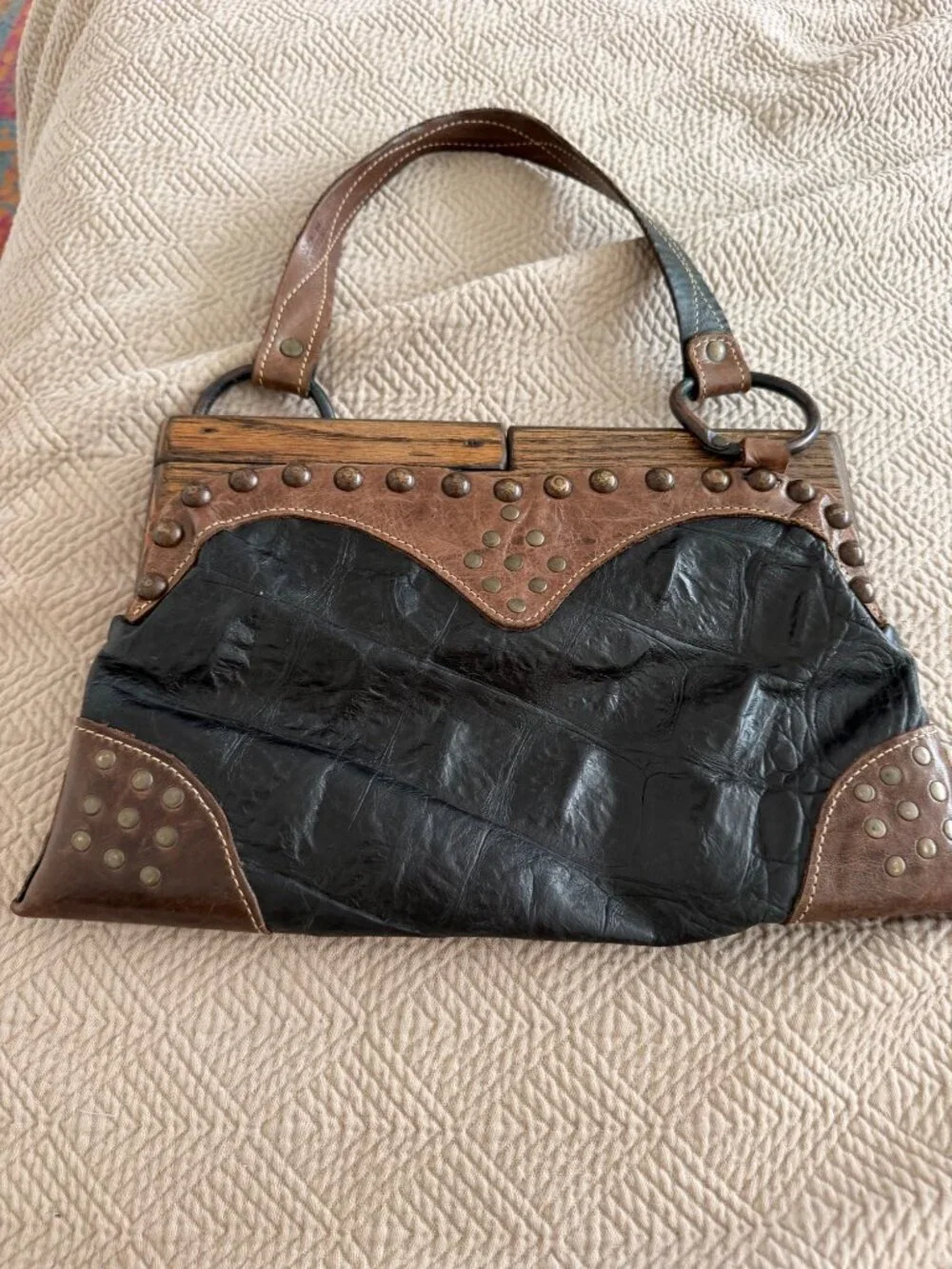 Artisan Made Vintage Womens Leather Wood Frame Studded Hand/Shoulder Bag Boho